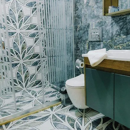 Aparthotel Tanrise House