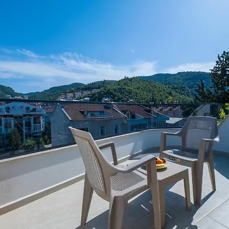 Tanrise Apartahotel 5*