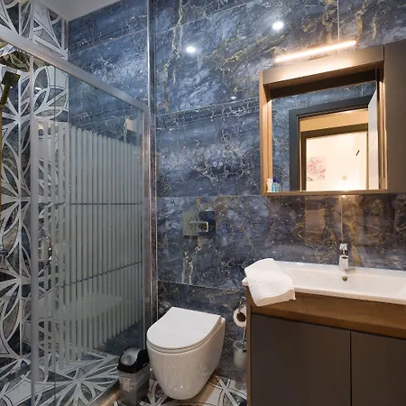 Hotel apartamentowy Tanrise House 4*