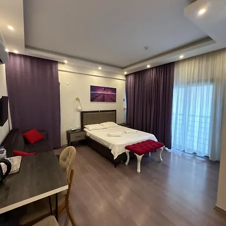Tanrise House פאטהיה