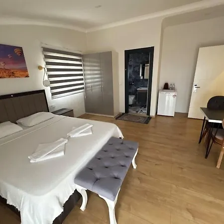 Tanrise House Aparthotel