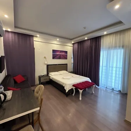 Tanrise House פאטהיה
