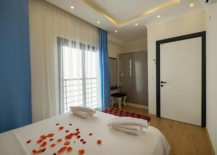 Tanrise House Aparthotel 4*