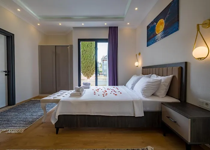 Tanrise House Aparthotel 4*