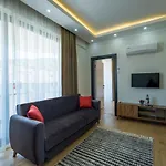Tanrise House Appart hôtel 4*